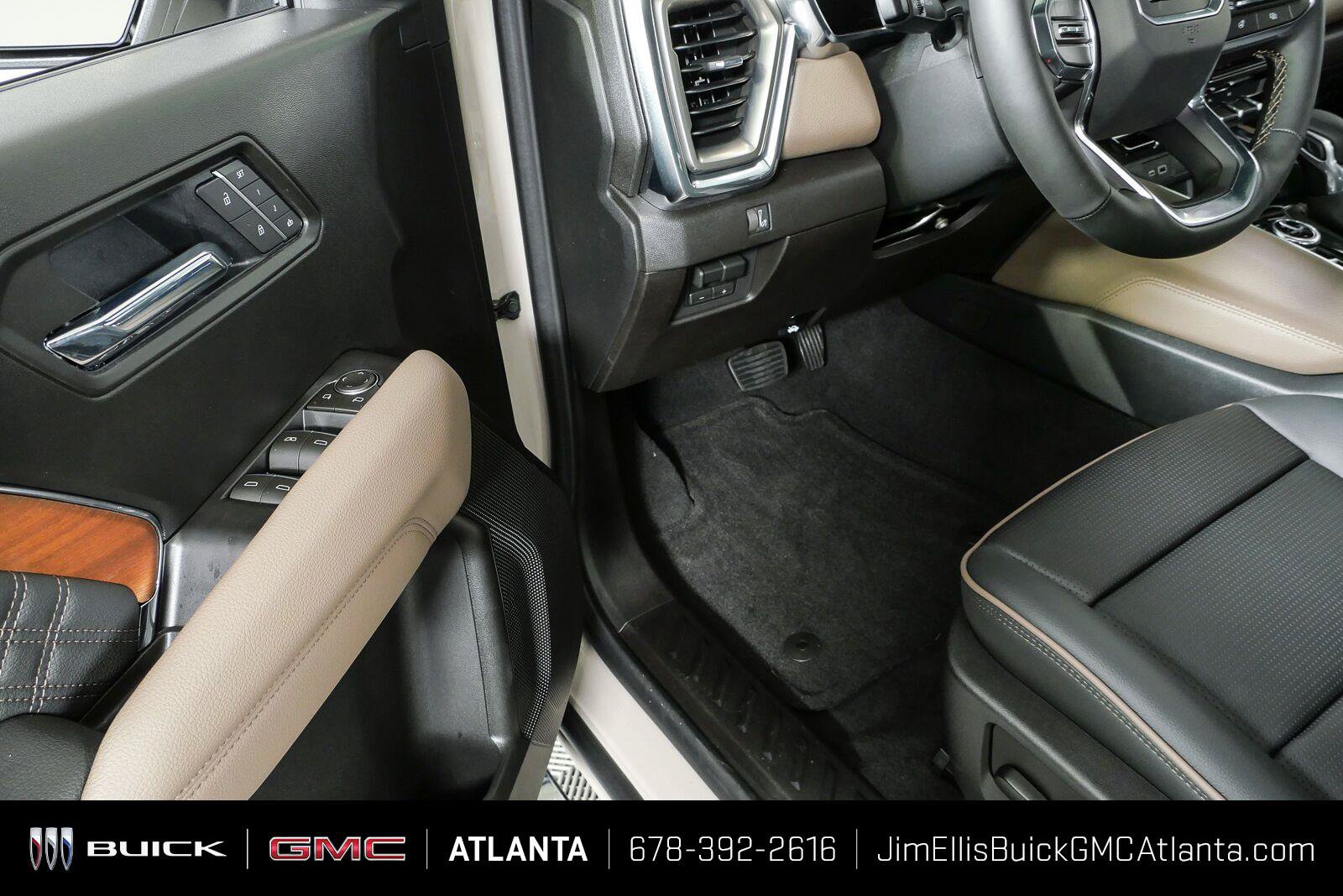 New 2026 GMC Canyon Denali AWD/4WD image 7
