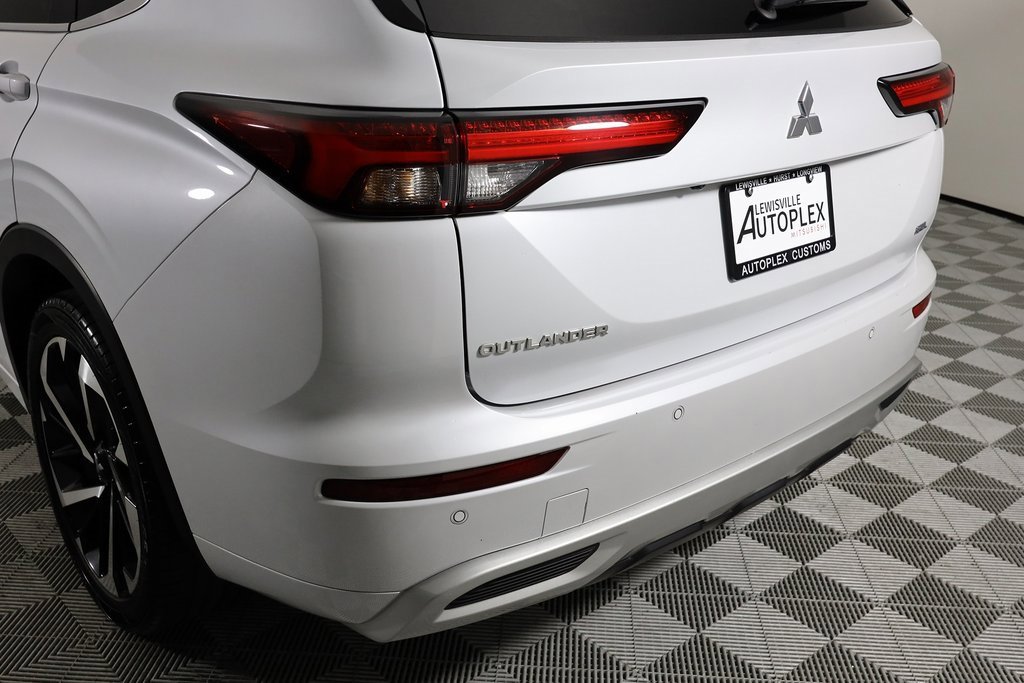 Used 2022 Mitsubishi Outlander SEL image 50