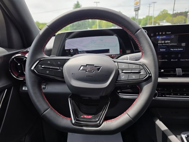New 2026 Chevrolet Equinox RS FWD image 19