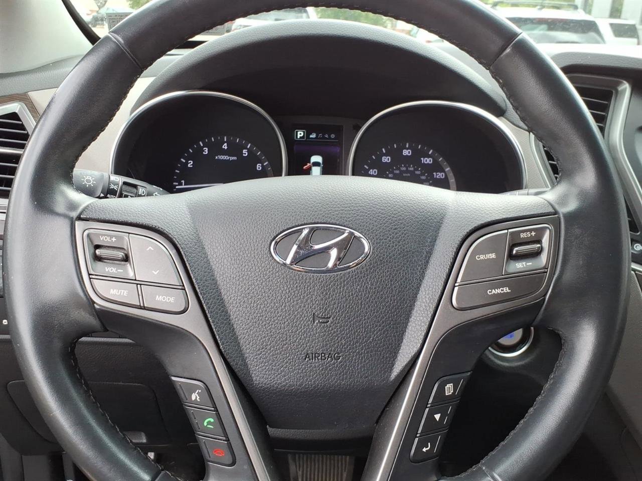 Used 2017 Hyundai Santa Fe Sport AWD/4WD image 14