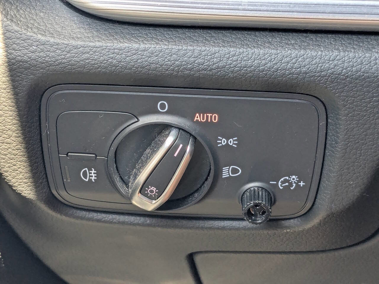 Used 2015 Audi A3 1.8T Premium Plus image 33