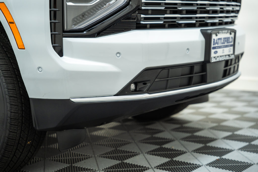 New 2026 Chevrolet Tahoe High Country AWD/4WD image 16