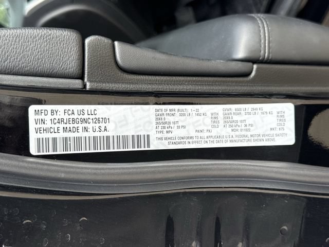 Used 2022 Jeep Grand Cherokee Limited w/ Tech Group RWD image 36