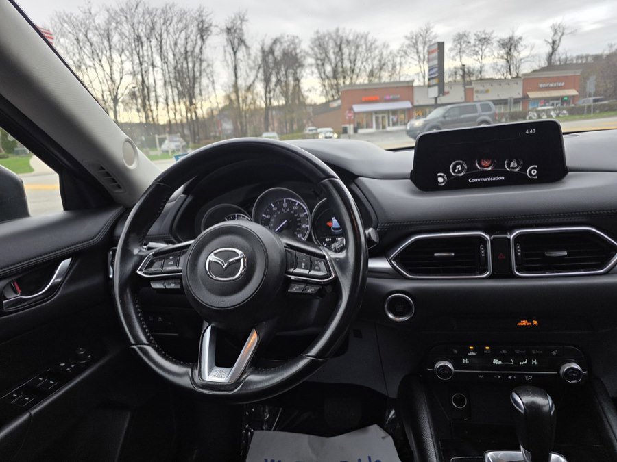 Used 2019 MAZDA CX-5 Touring image 11