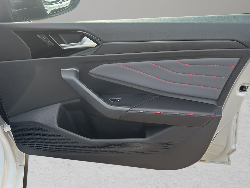 New 2026 Volkswagen Jetta GLI Autobahn FWD image 10