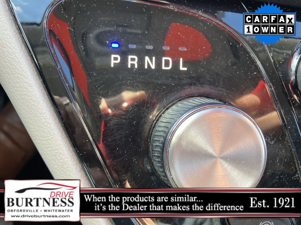 Used 2024 Chrysler Pacifica Touring-L FWD image 20