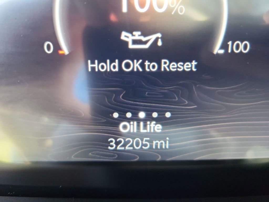 Used 2024 Jeep Grand Cherokee Altitude AWD/4WD image 21