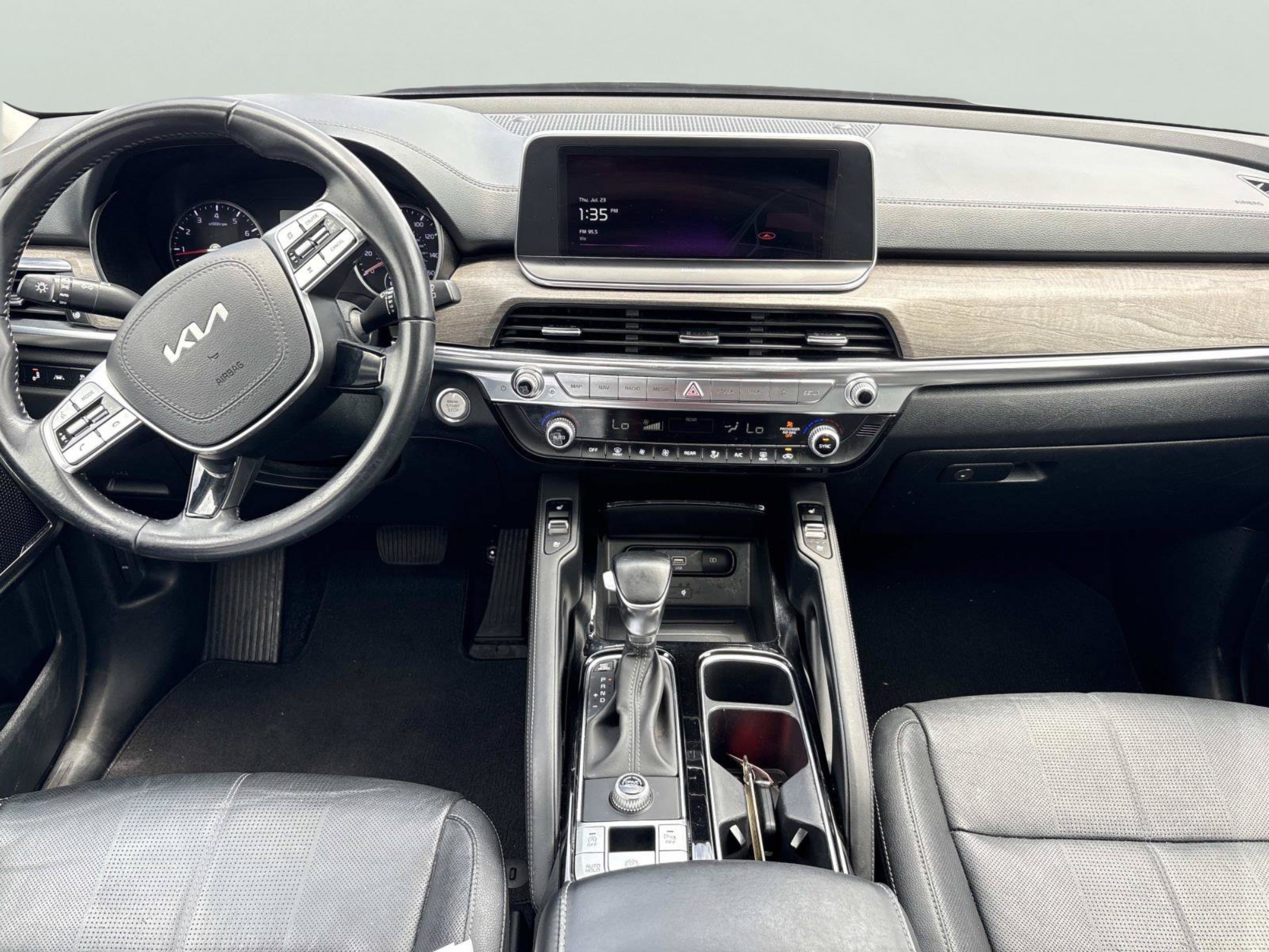 Used 2022 Kia Telluride EX FWD image 12