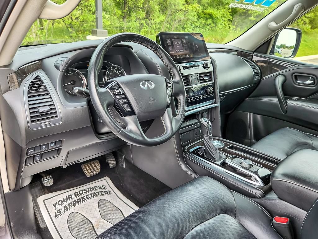 Used 2024 INFINITI QX80 Luxe RWD image 10