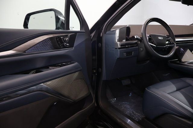 New 2026 Cadillac Escalade IQL Luxury image 6
