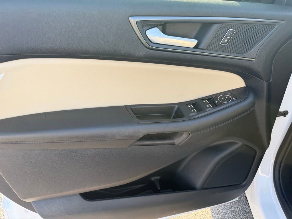 Used 2024 Ford Edge SE image 10