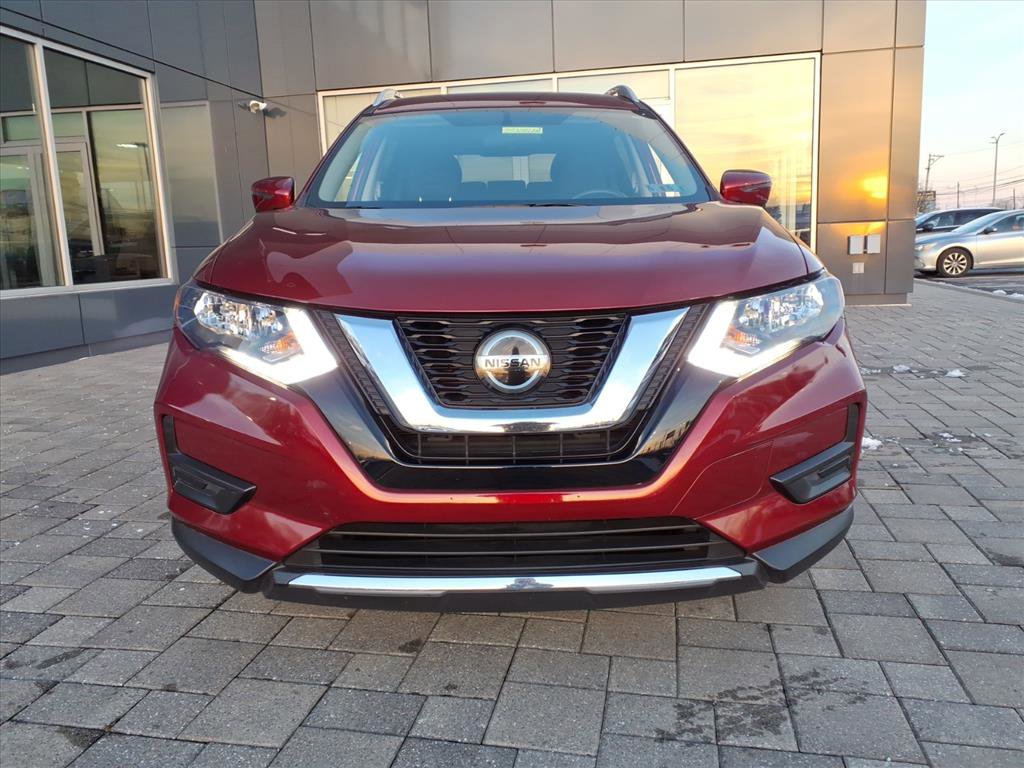 Used 2018 Nissan Rogue SV w/ Premium Package image 13