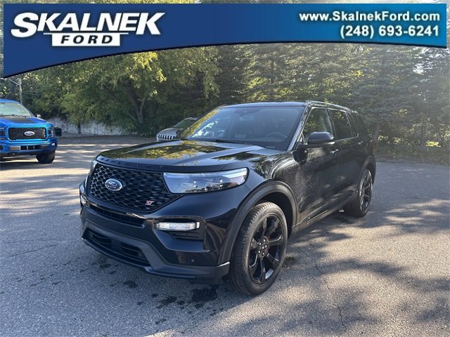 Certified 2022 Ford Explorer ST w/ Equipment Group 401A