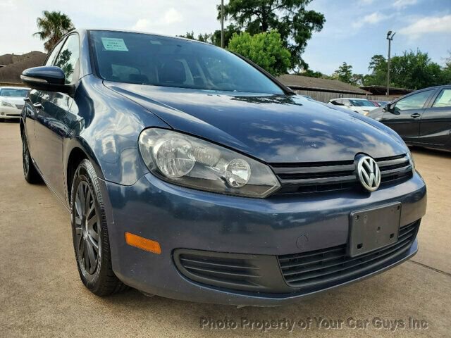 Used 2013 Volkswagen Golf 4-Door image 6