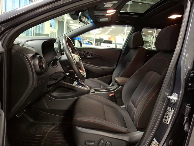 Used 2022 Hyundai Kona N Line w/ Tech Package image 12