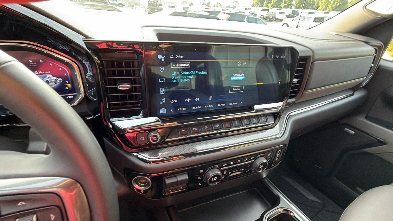 Used 2023 Chevrolet Silverado 1500 ZR2 w/ Technology Package AWD/4WD image 26