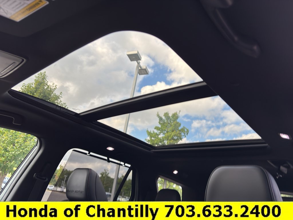 Certified 2026 Honda Pilot Black Edition image 21