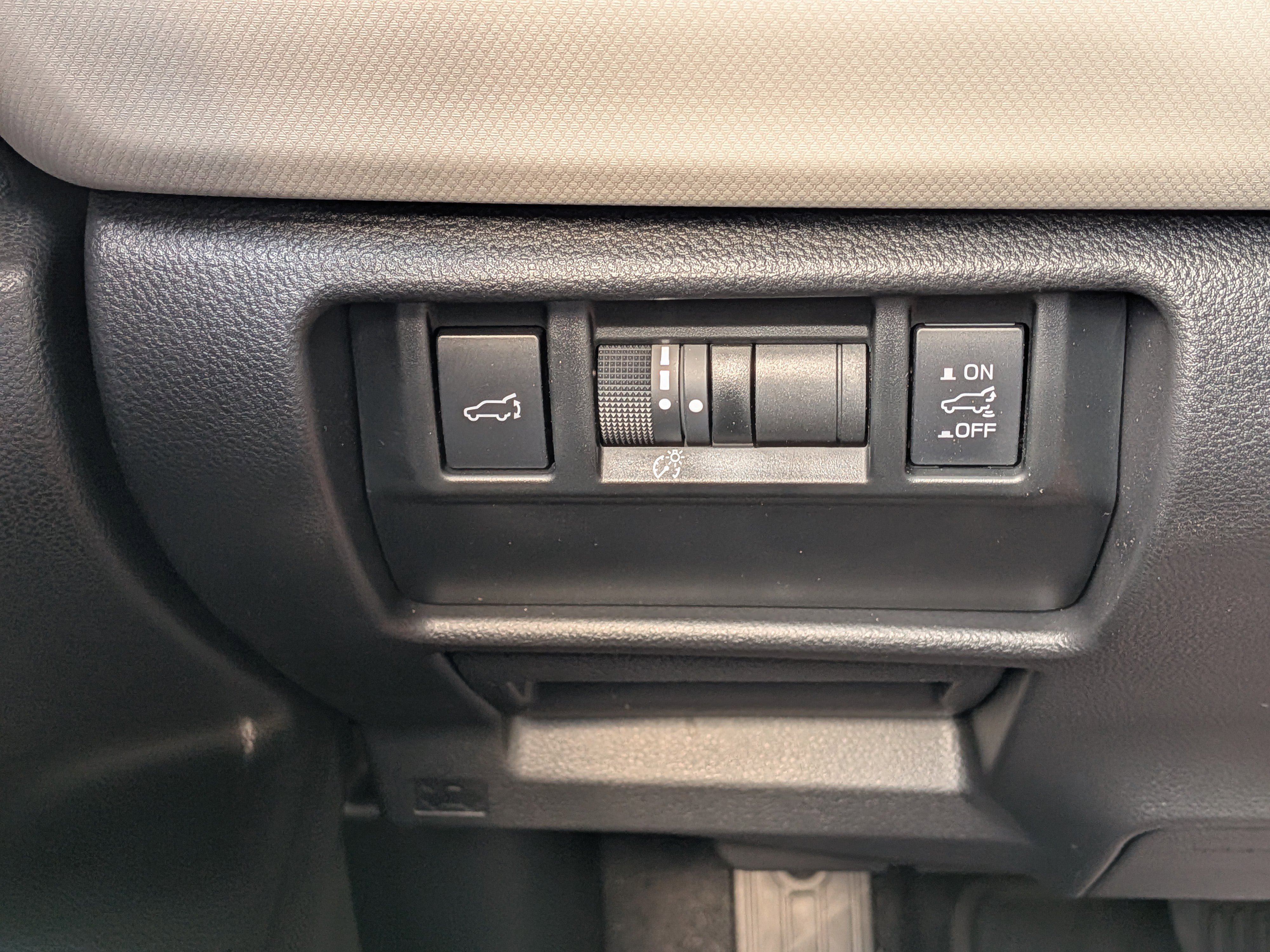 Certified 2025 Subaru Forester Premium w/ Convenience Package #1 AWD/4WD image 25