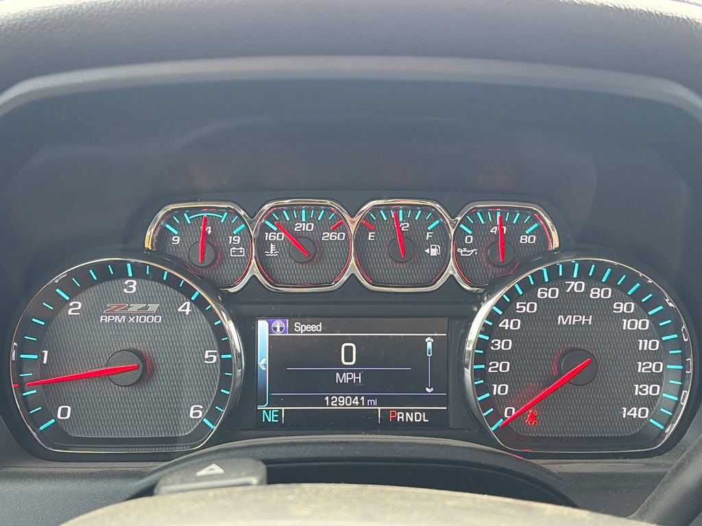 Used 2018 Chevrolet Silverado 1500 LTZ Z71 w/ LTZ Plus Package AWD/4WD image 19