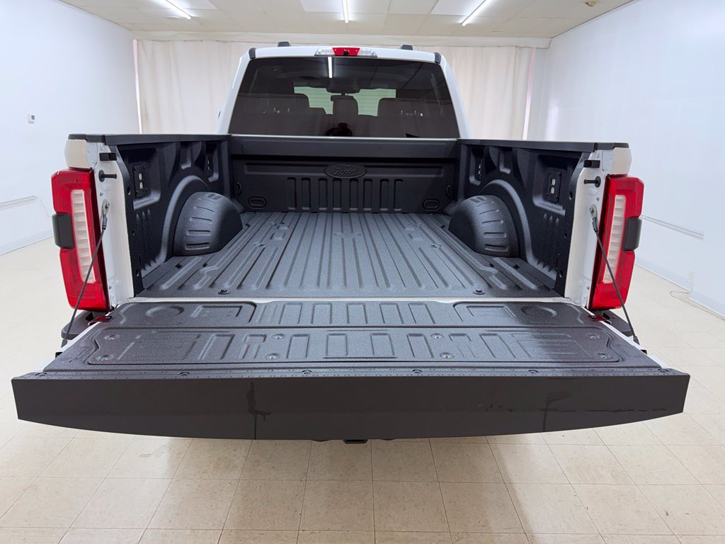 New 2027 Ford F250 Lariat w/ Tremor Off-Road Package AWD/4WD image 5