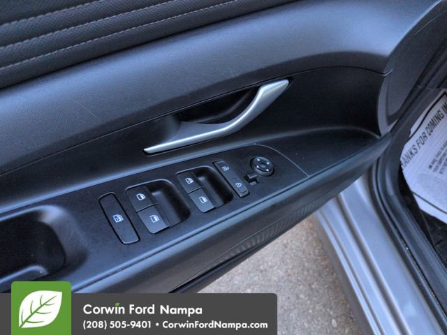 Used 2021 Hyundai Elantra SEL w/ Convenience Package FWD image 11