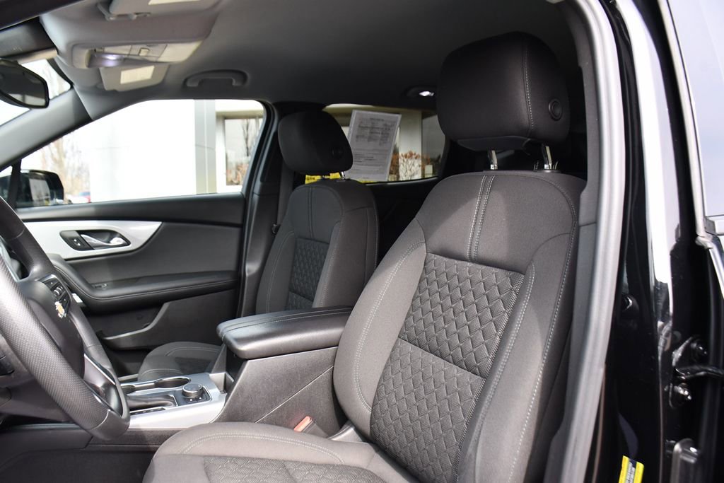 Used 2022 Chevrolet Blazer LT image 13