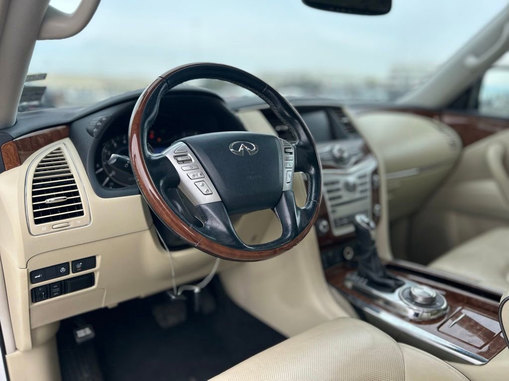 Used 2018 INFINITI QX80 4WD w/ Driver Assistance Package image 10