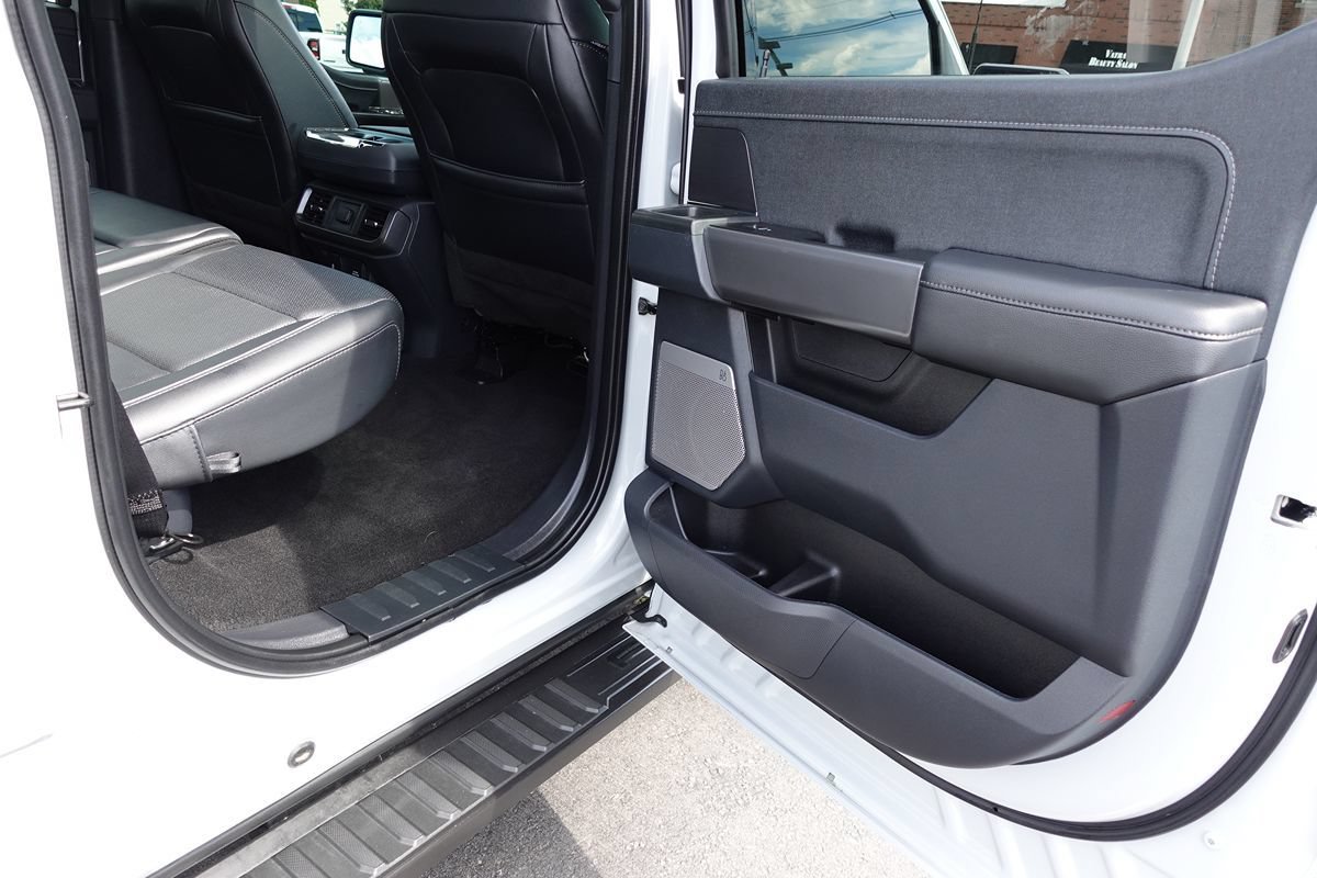 Used 2024 Ford F150 Lariat AWD/4WD image 34