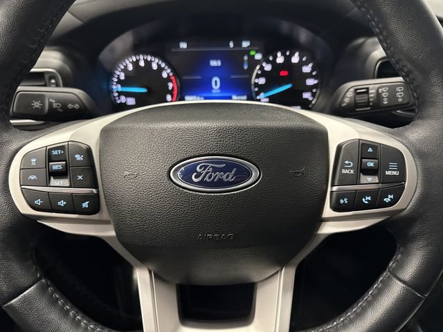 Used 2023 Ford Explorer XLT image 18