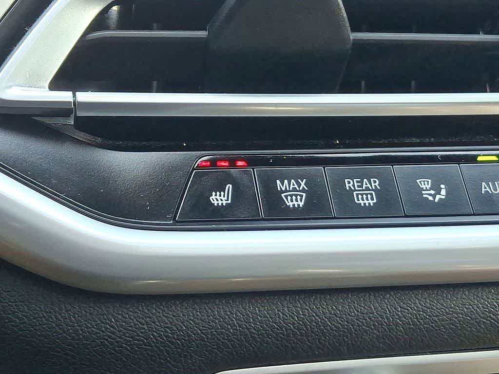 Used 2021 BMW X5 xDrive40i w/ Convenience Package AWD/4WD image 19