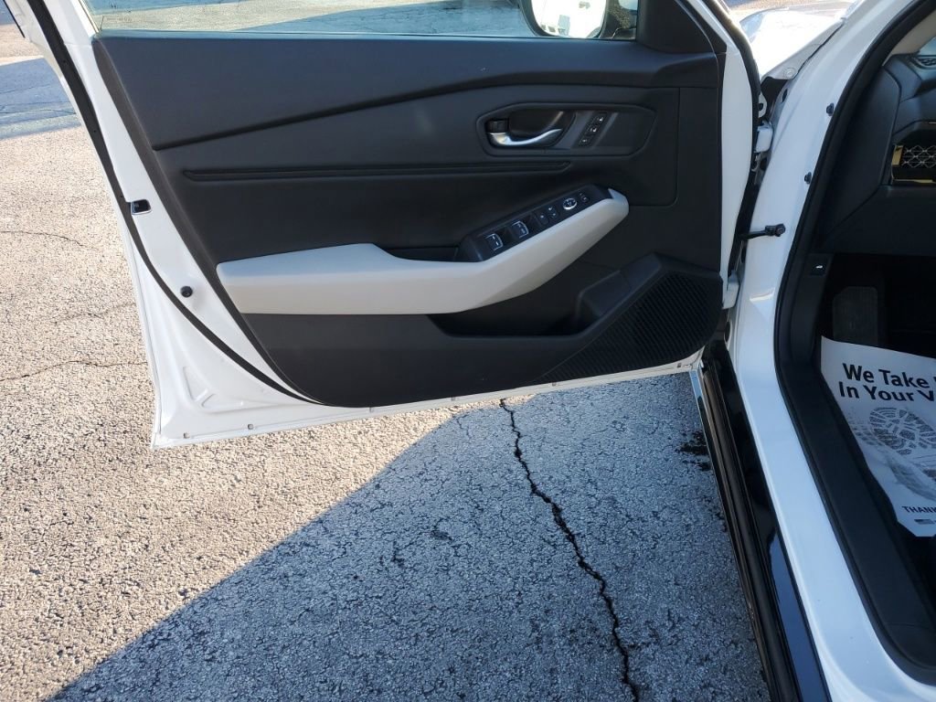 Certified 2024 Honda Accord EX-L image 13
