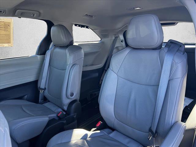 Certified 2022 Toyota Sienna Limited image 20