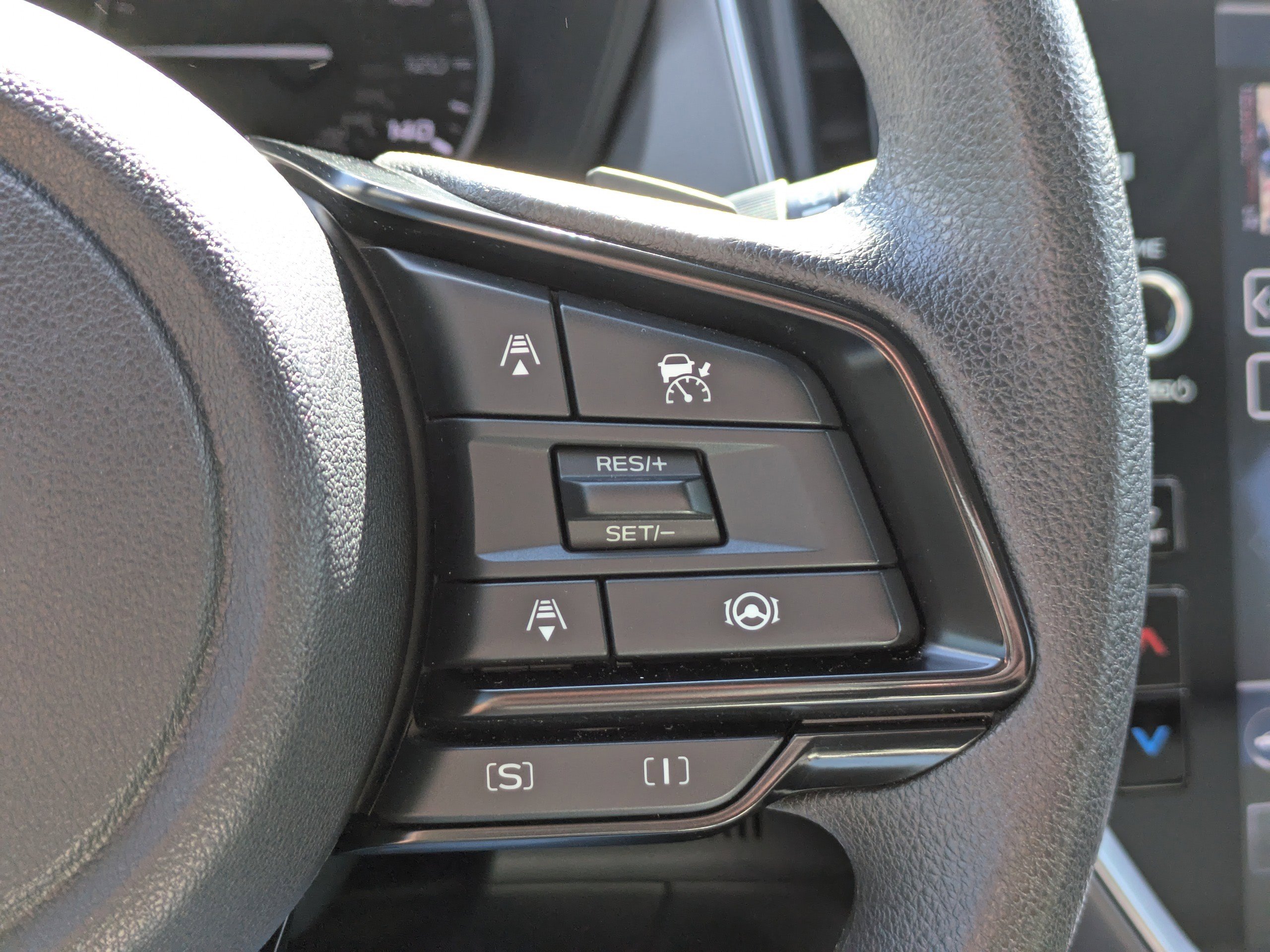 Used 2024 Subaru Crosstrek 2.0i Premium image 28