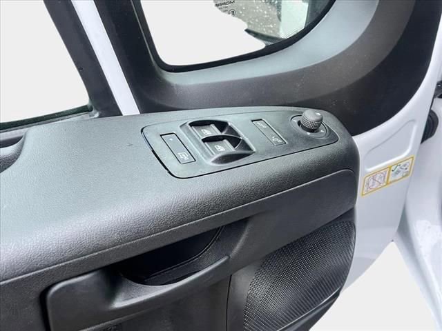 New 2025 RAM ProMaster 2500 w/ Quick Order Package 22G SLT image 10