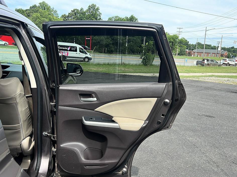 Used 2012 Honda CR-V EX-L image 29