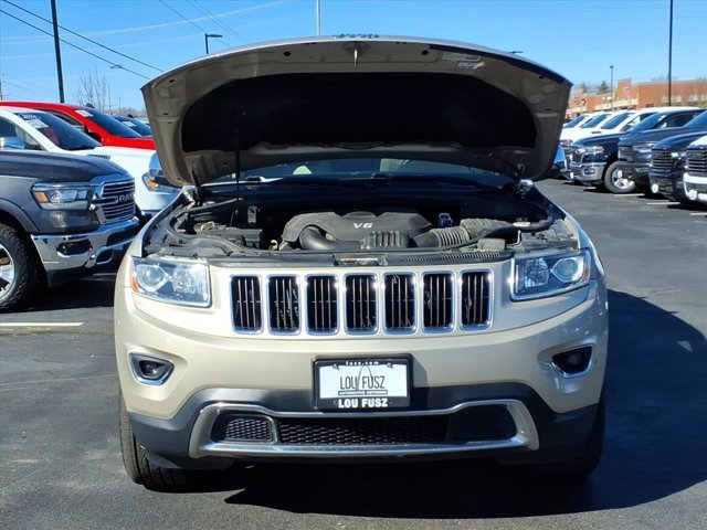 Used 2014 Jeep Grand Cherokee Limited w/ Trailer Tow Group IV image 34
