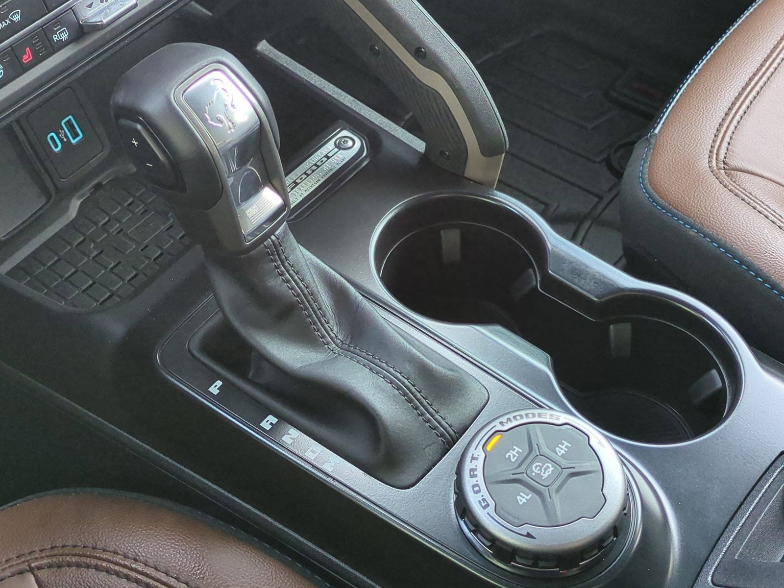 Used 2024 Ford Bronco Outer Banks image 26