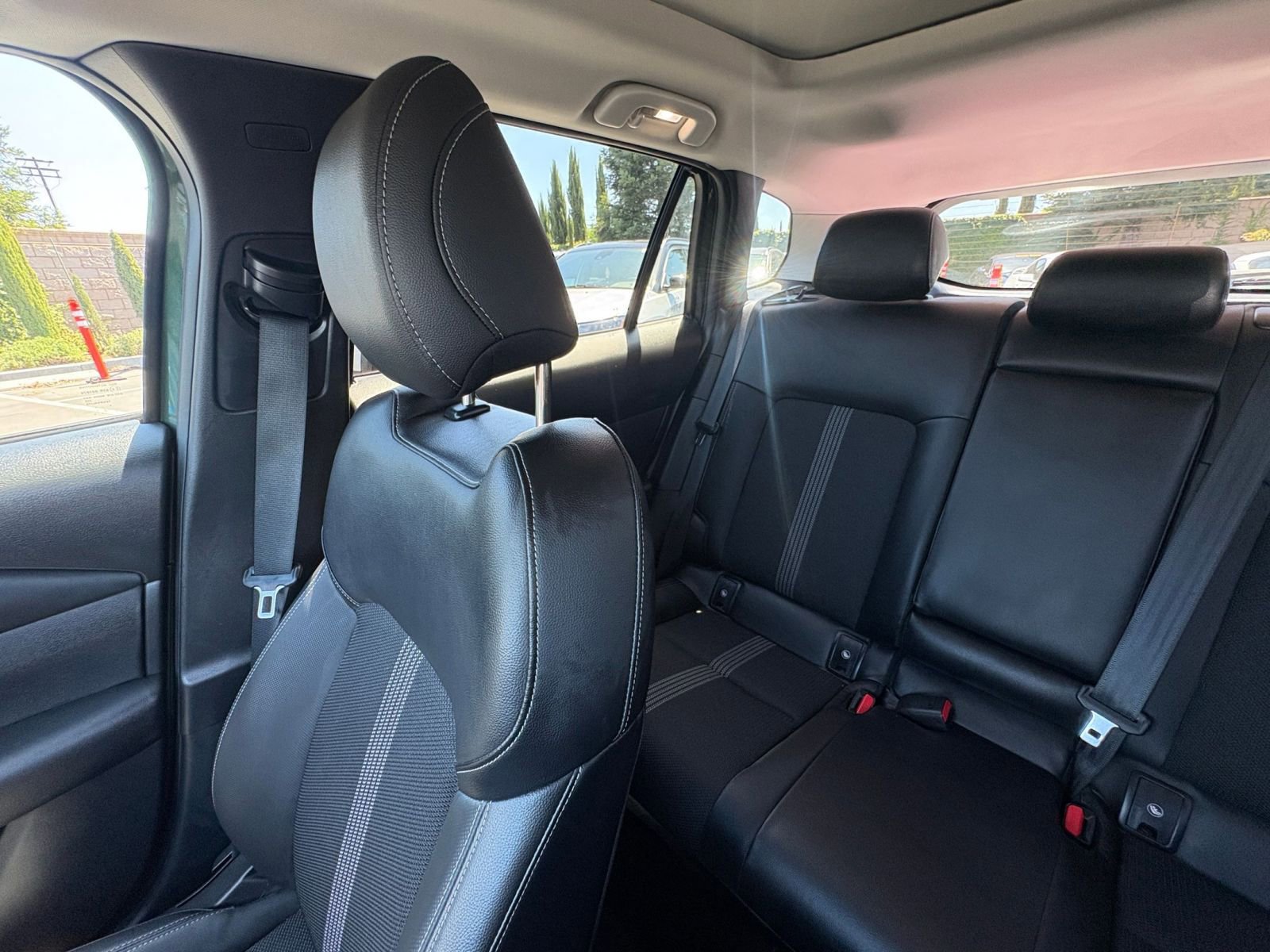 Used 2025 MAZDA CX-50 AWD 2.5 S w/ Premium Package image 42