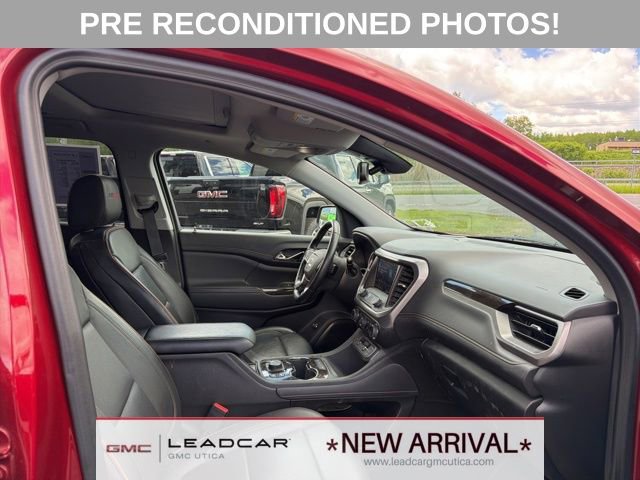 Used 2023 GMC Acadia AT4 w/ Preferred Package AWD/4WD image 12