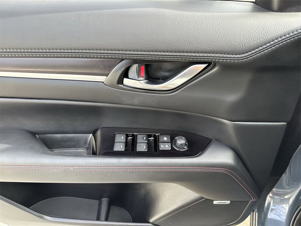 Used 2023 MAZDA CX-5 Carbon Edition image 41