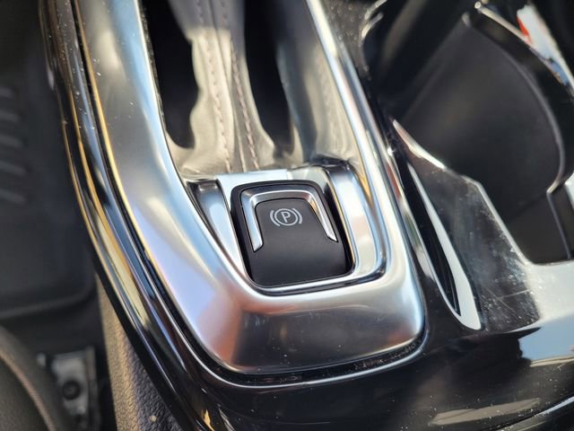 Used 2025 Chevrolet Trax ACTIV w/ Driver Confidence Package FWD image 23