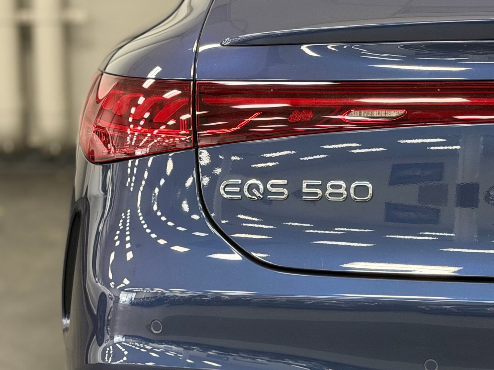 Certified 2023 Mercedes-Benz EQS 580 4MATIC Sedan image 13