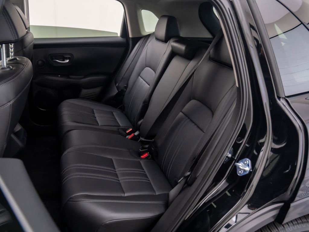 New 2026 Honda HR-V EX-L image 18