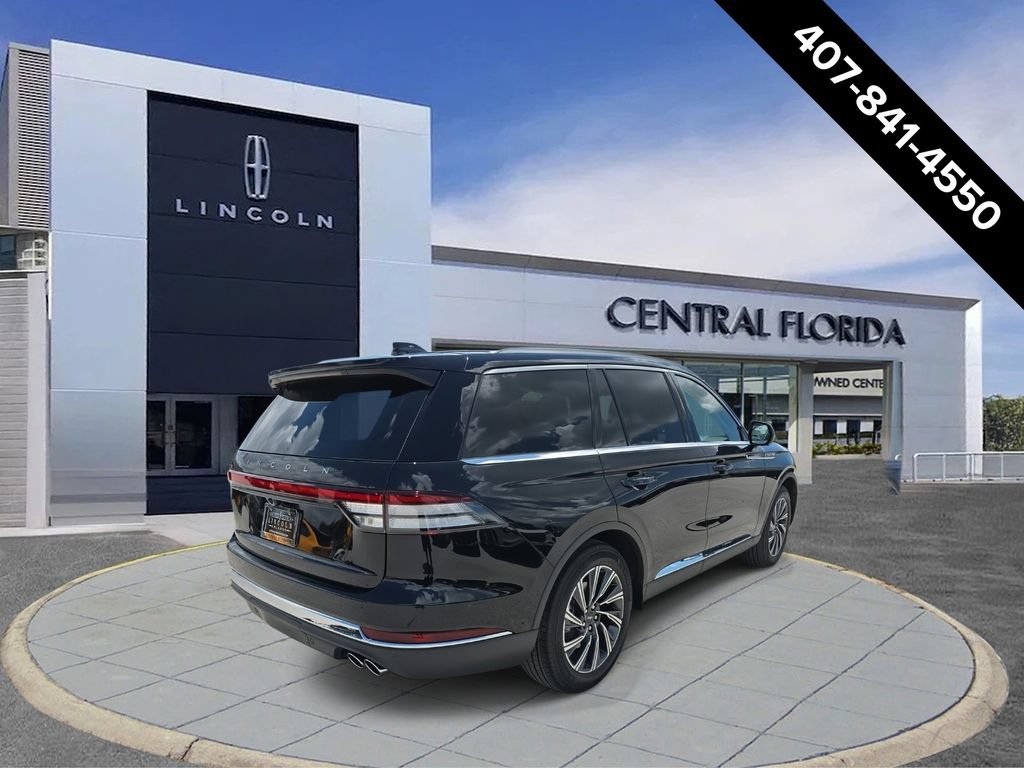 New 2025 Lincoln Aviator 2WD w/ Equipment Group 101A image 3