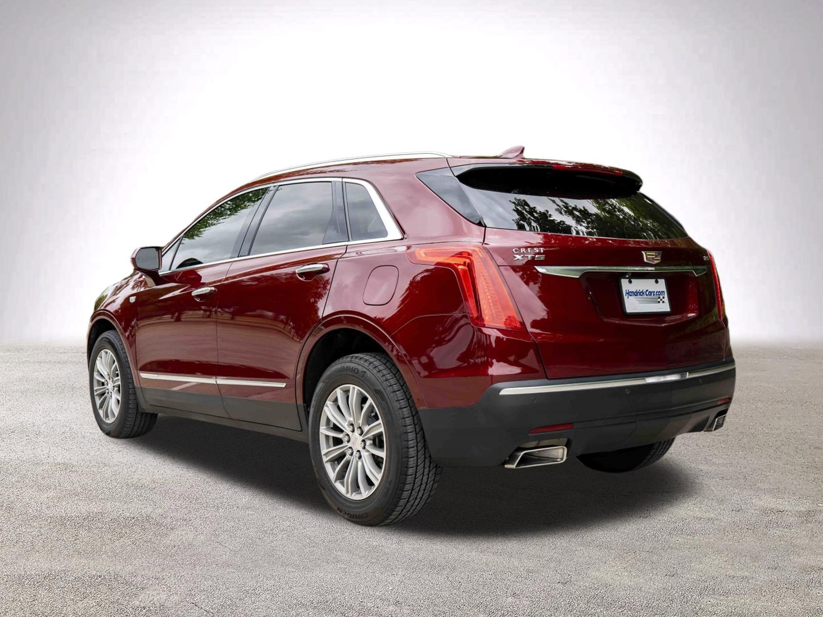 Used 2017 Cadillac XT5 Luxury image 7