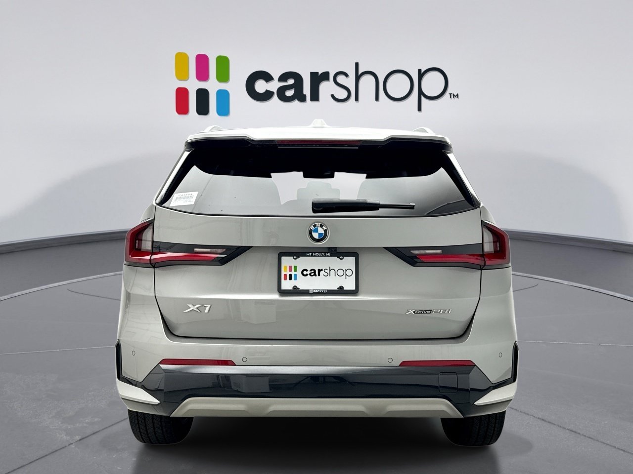 Used 2025 BMW X1 xDrive28i w/ Technology Package AWD/4WD image 4