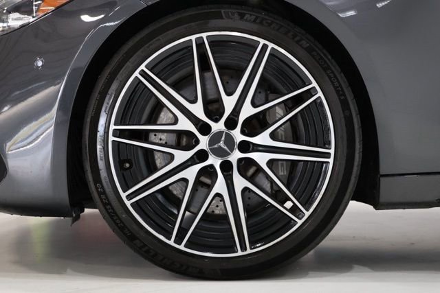 Used 2024 Mercedes-Benz C 63 AMG S image 9