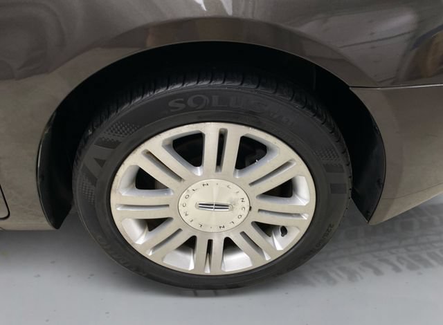 Used 2006 Lincoln Zephyr FWD image 16