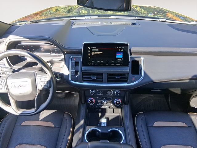 Certified 2023 GMC Yukon XL AT4 w/ AT4 Premium Package AWD/4WD image 11
