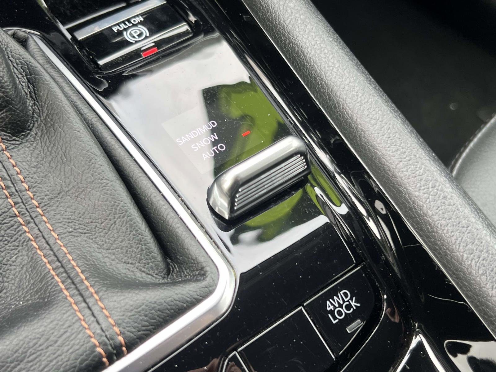 Used 2022 Jeep Compass Limited image 12